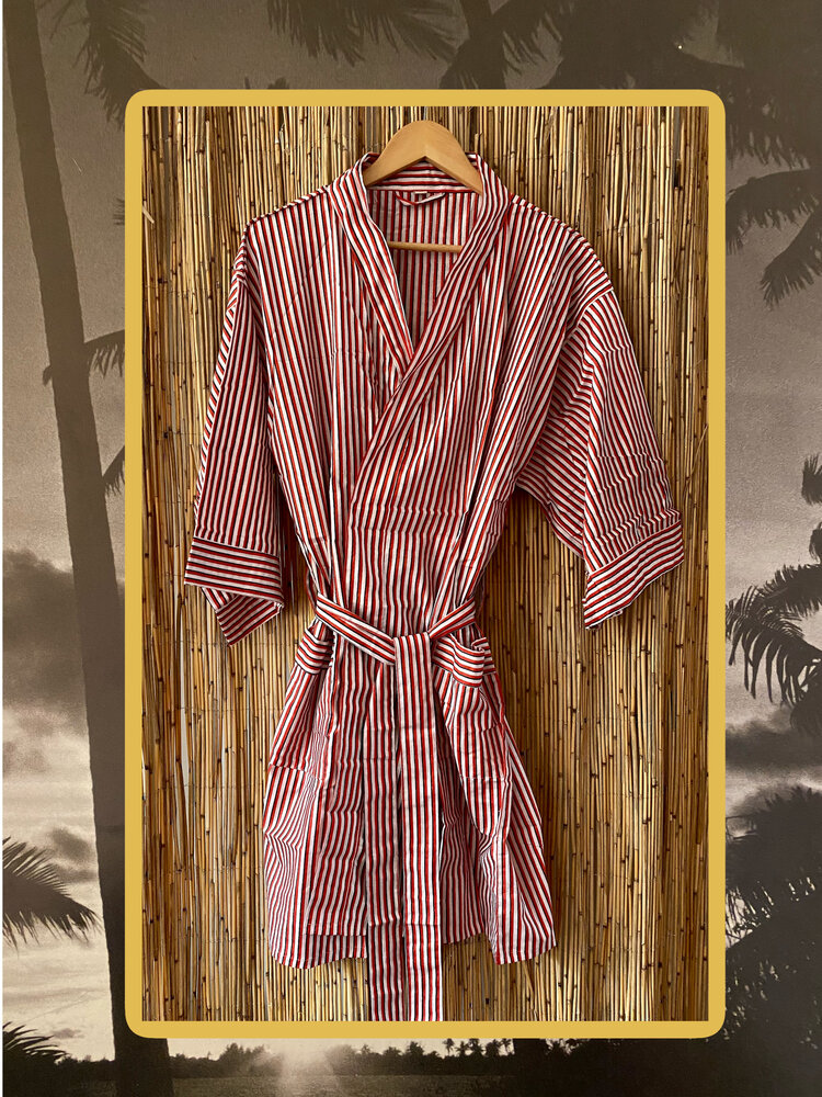 Red/white striped bathrobe