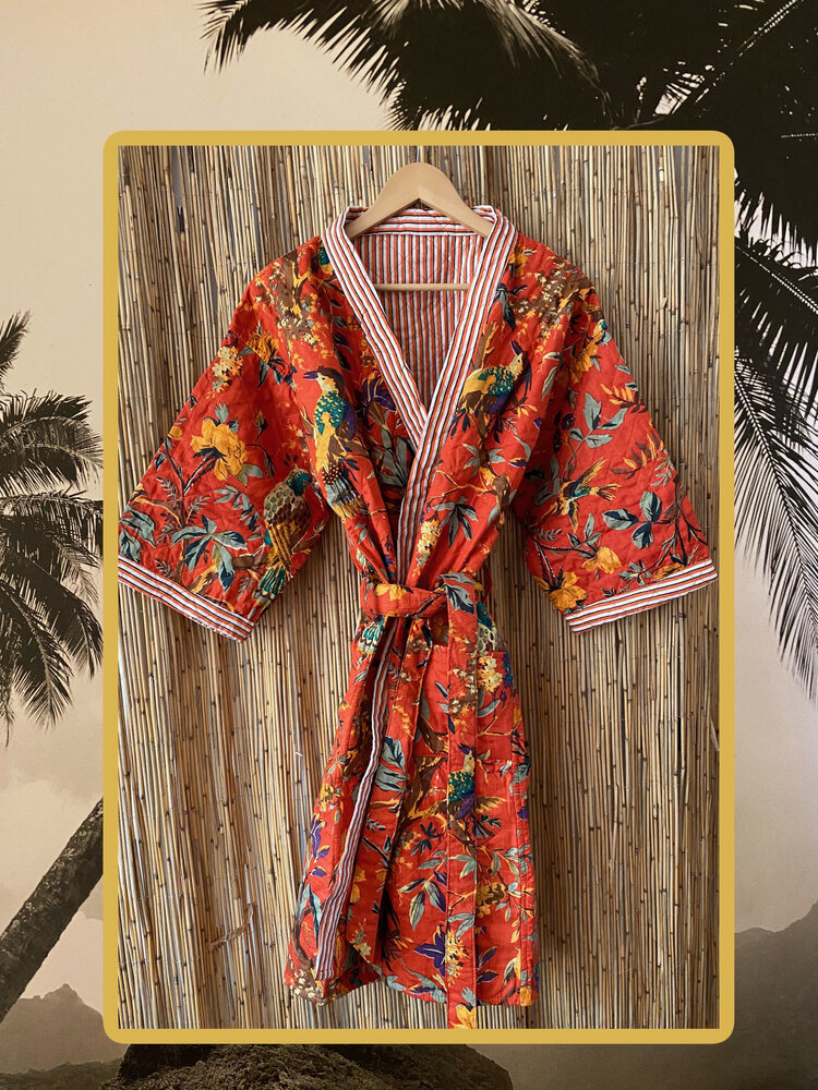 Bird of paradise padded bathrope