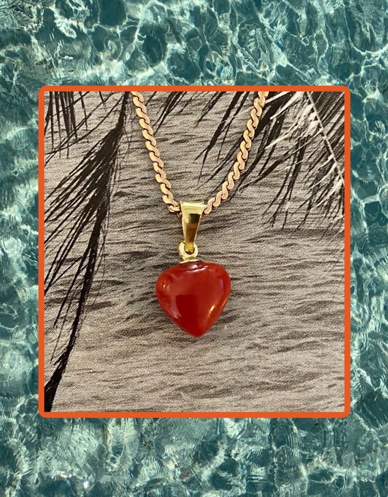 Coral bubble heart small 18 crt gold setting