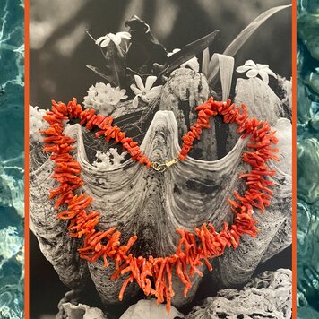 Coral branch necklace musqueton lock 14 crt