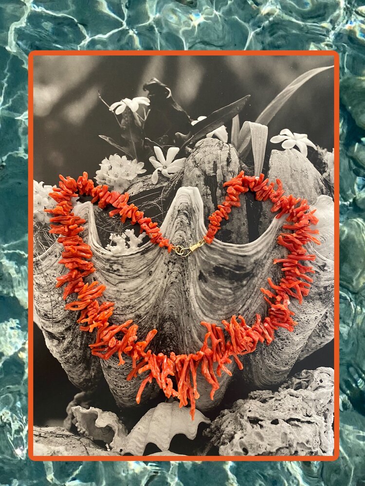 Coral branch necklace musqueton lock 14 crt