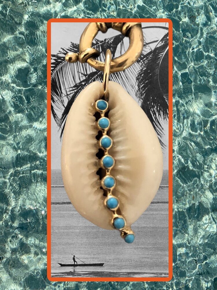 Turquoise cowrie charm 14 crt gold inlay