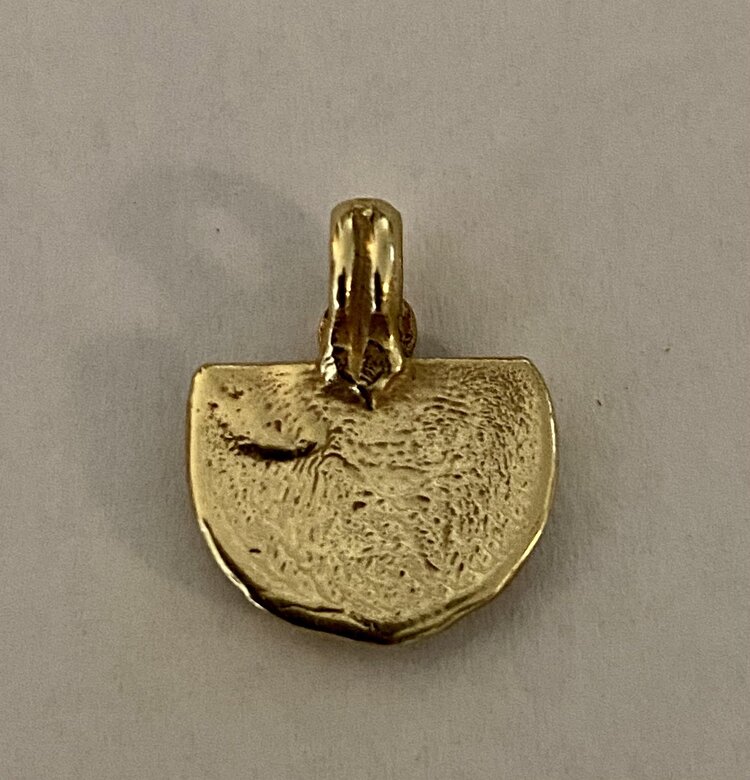 Half moon luck charm massive 14 crt