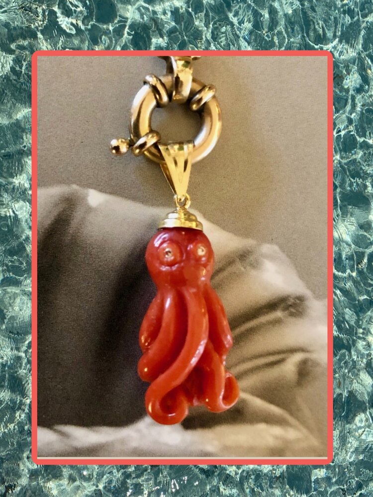 Coral Octopus Diamond eyes