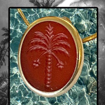 Carnelian palm signet slide charm 14 crt
