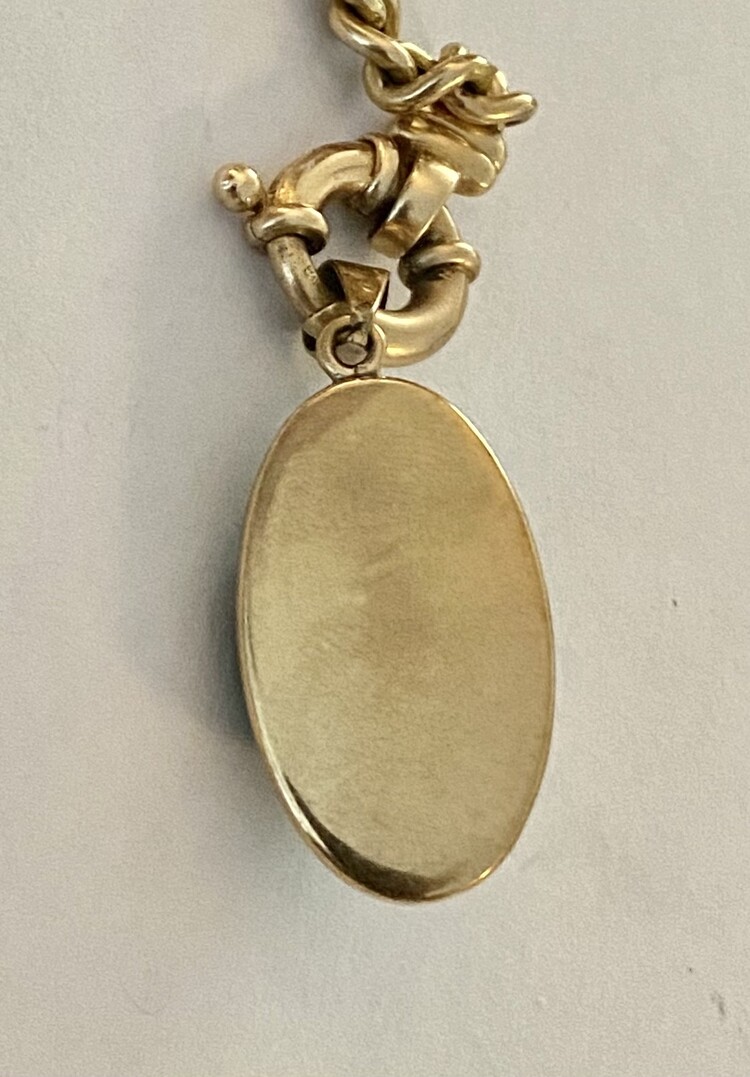 Cabochon malachite large charm 14 crt gold