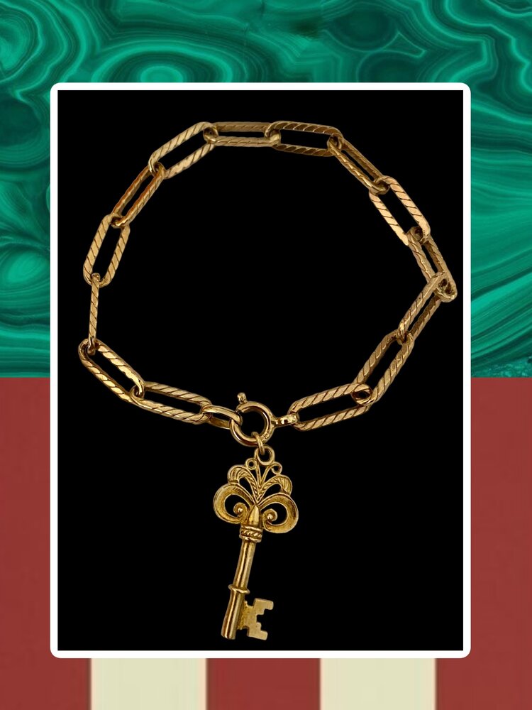 Key to my heart armband