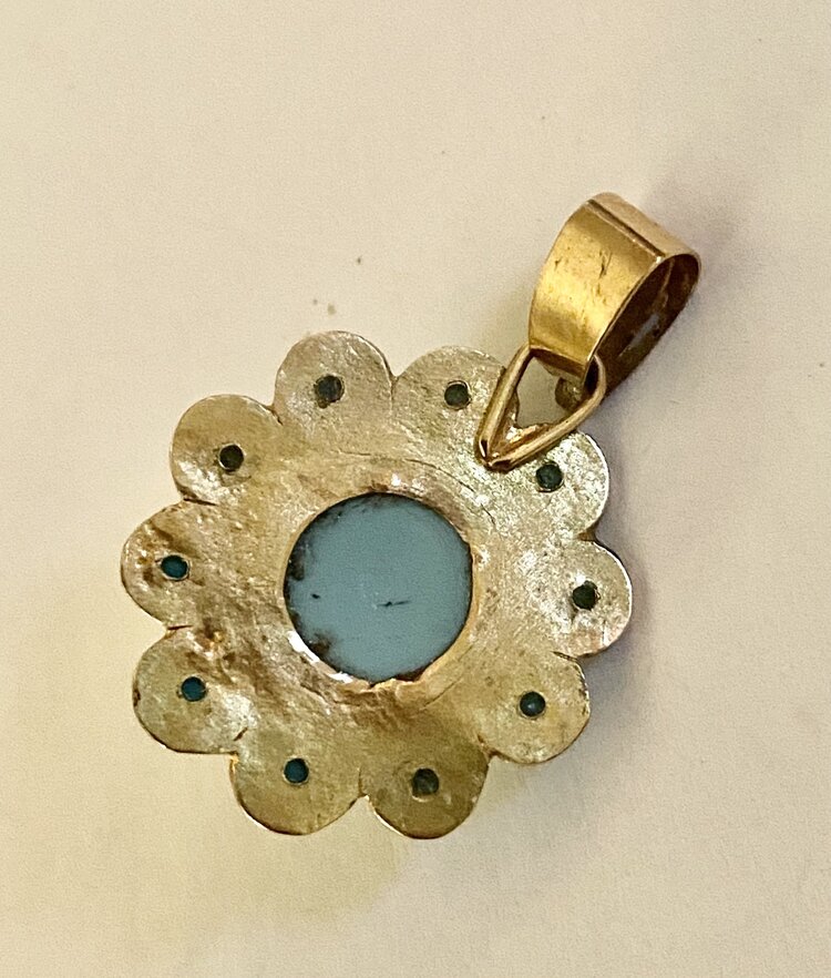 Turquoise floral charm from Rajasthan India 18 crt