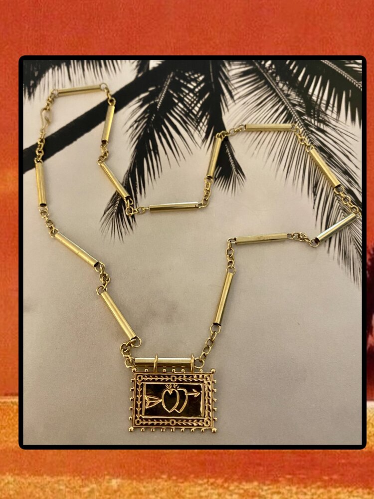 Chunky bar link necklace with true love charm  14crt