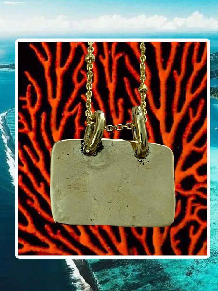 Dangling plaque 14 crt gold bamboo necklace