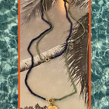 Lapis Lazuli and Jade necklace heart charm 18 crt