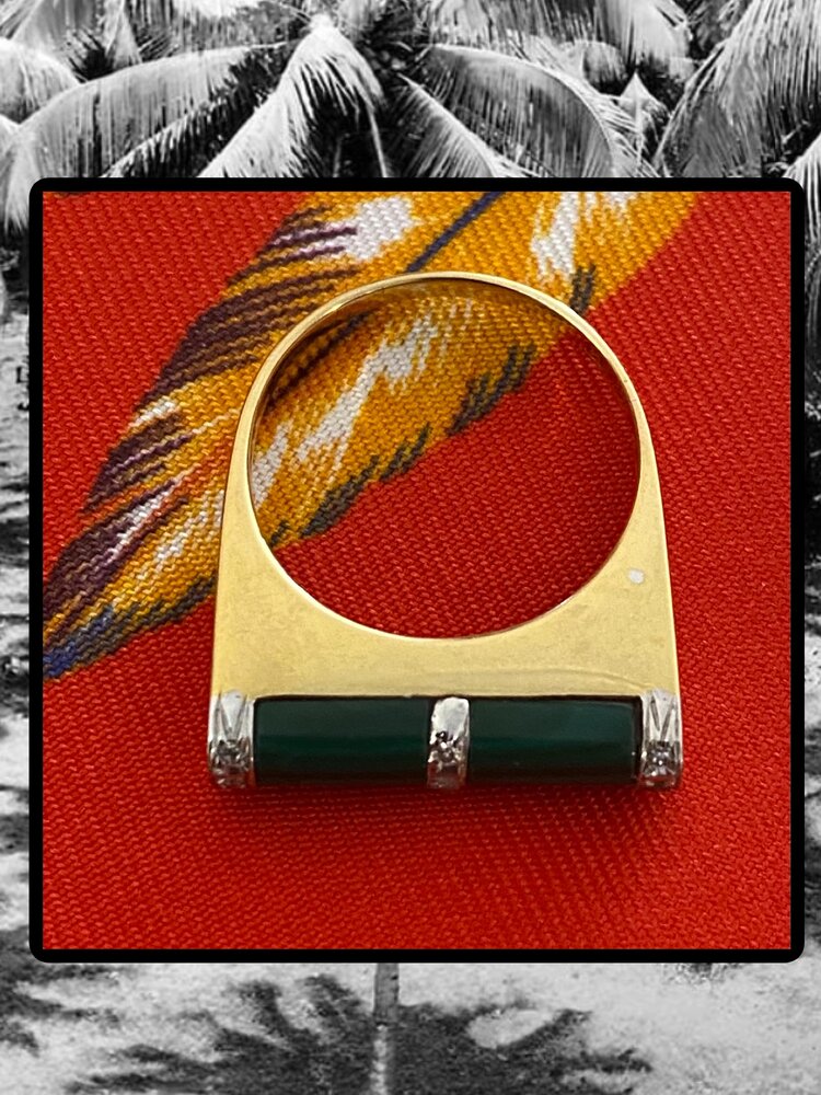 Art Deco occasion diamond malachite ring 14 crt