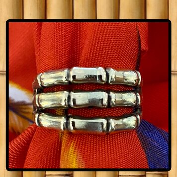 Triple Bamboo bar ring massive 14 crt gold