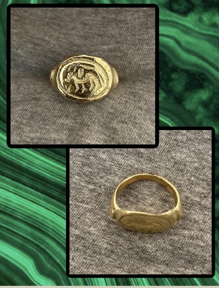 Old round Assyrian inspired Ox ring