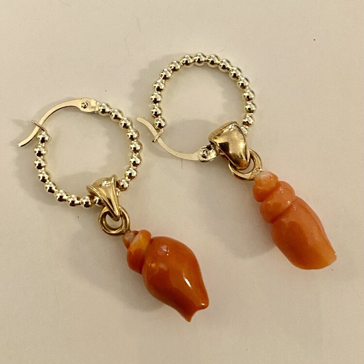 Coral shell ball hoops 14 crt