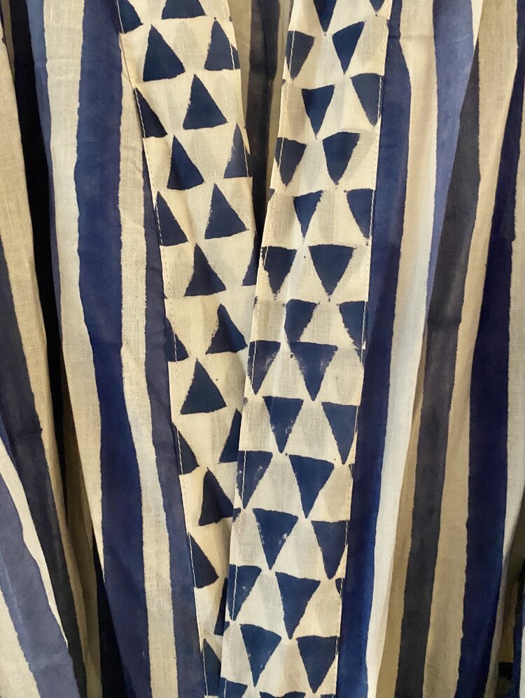 white pyramid motif bathrobe 100%cotton