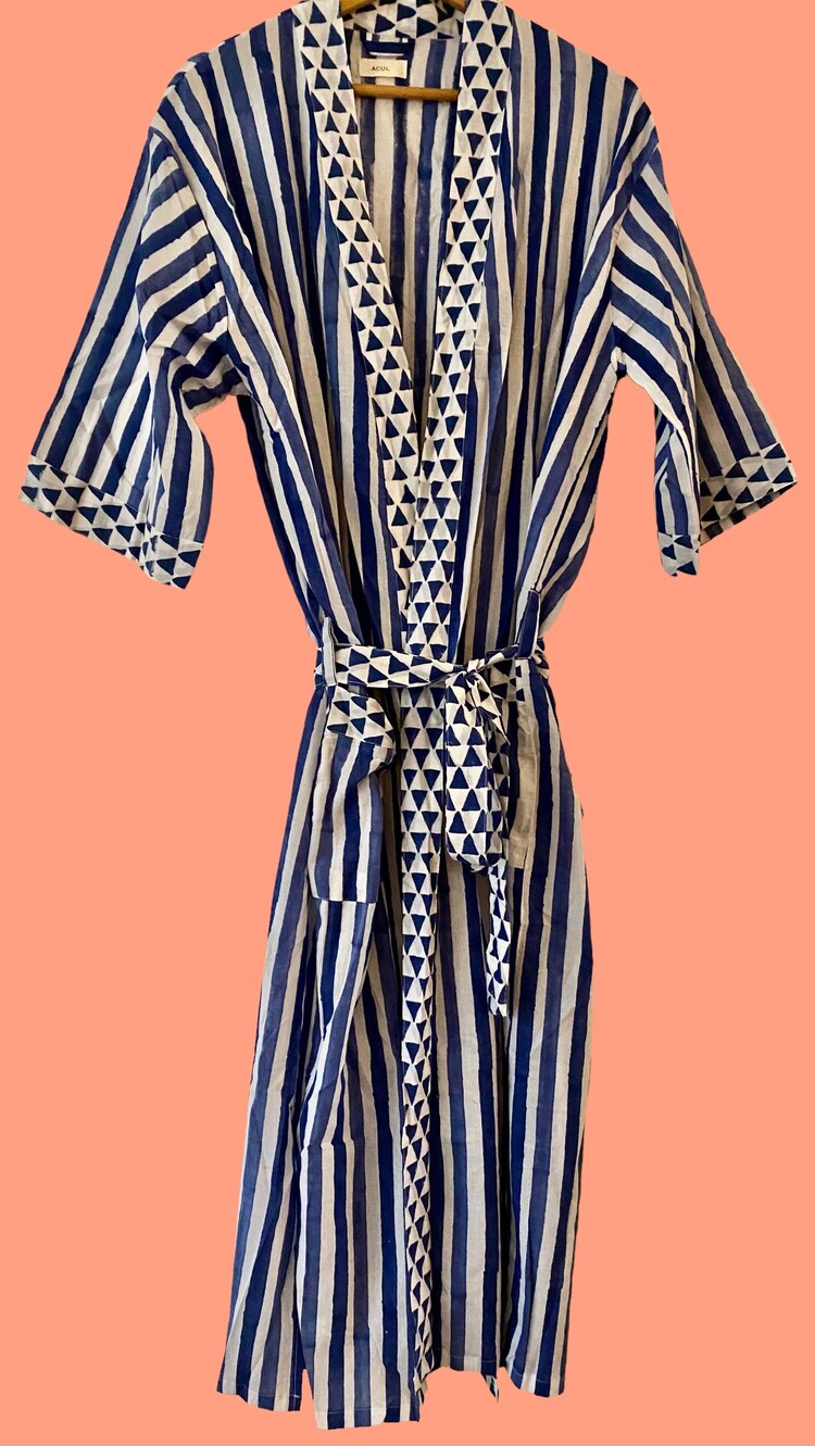 white pyramid motif bathrobe 100%cotton