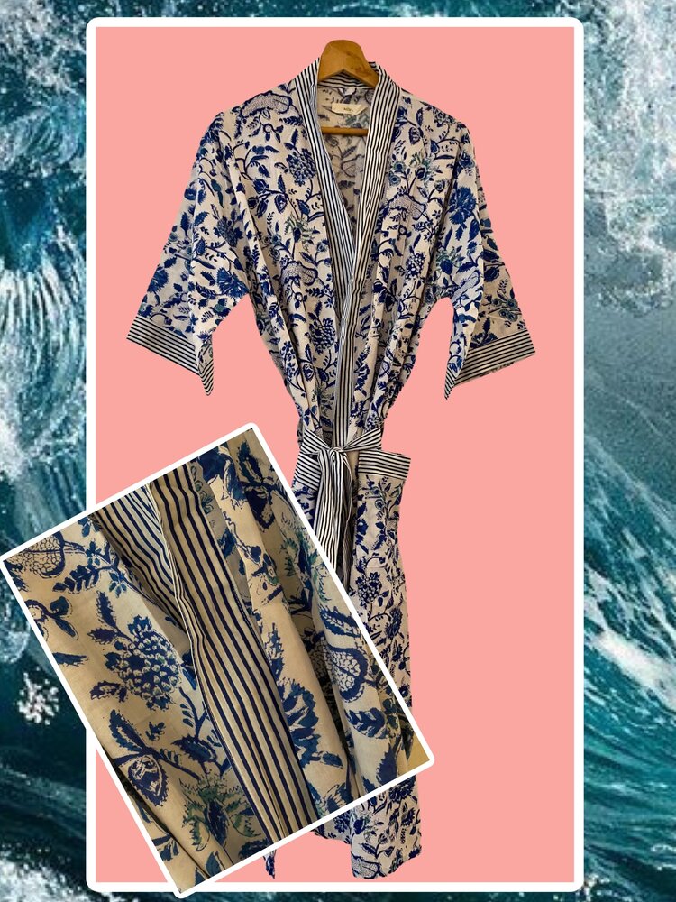 ue white floral stripe bathrobe 100%cotton