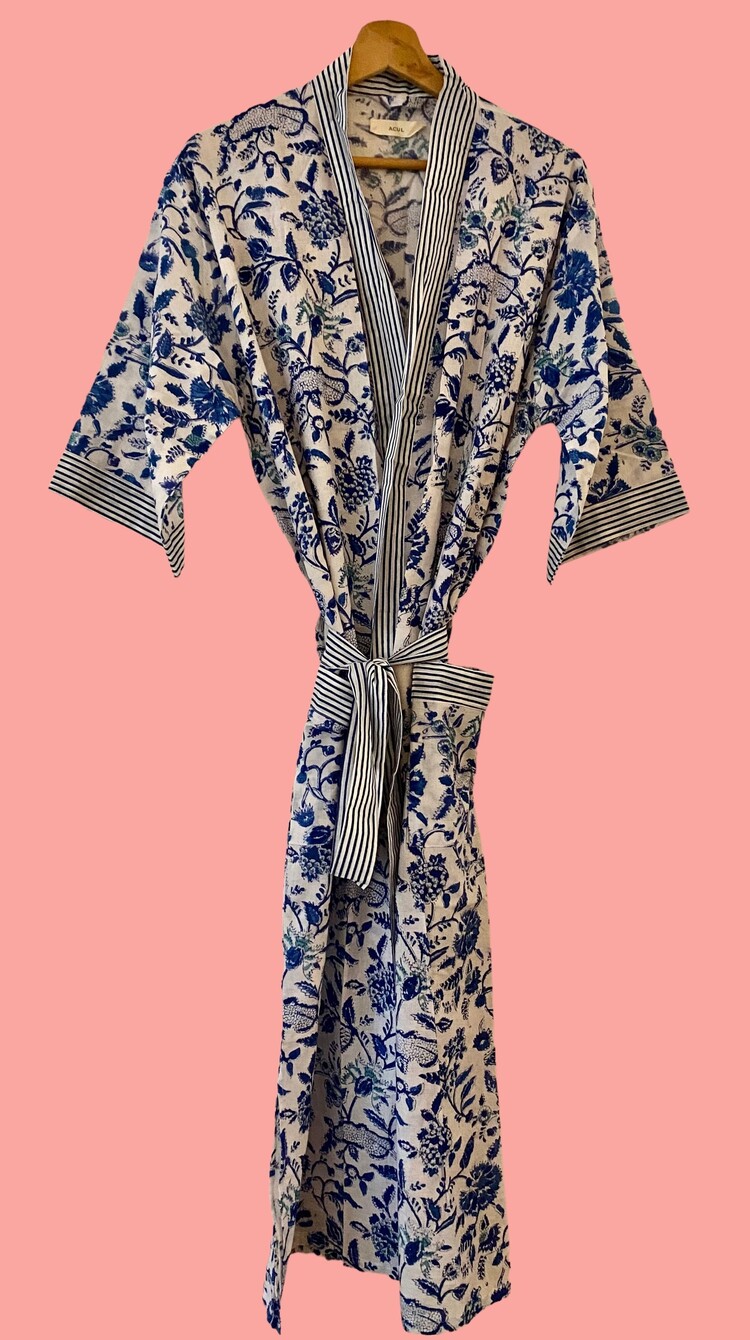 ue white floral stripe bathrobe 100%cotton