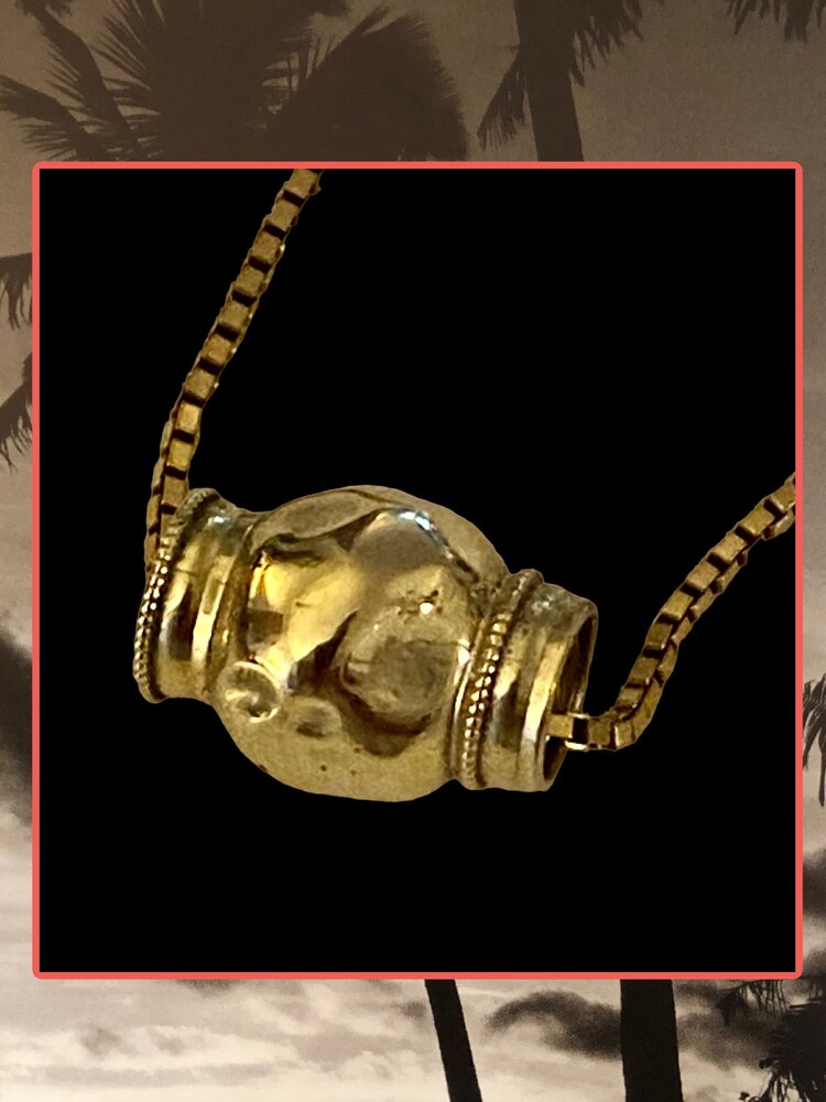 Bold Indian bead massive 14 crt gold