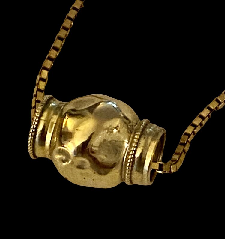 Bold Indian bead massive 14 crt gold