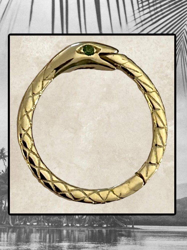 Snake connector emerald eye 14 crt