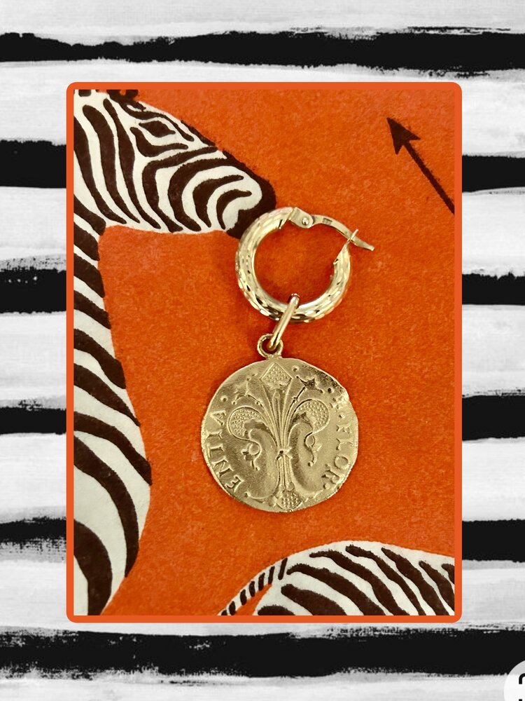 Fleur de L Ile love token 14 crt