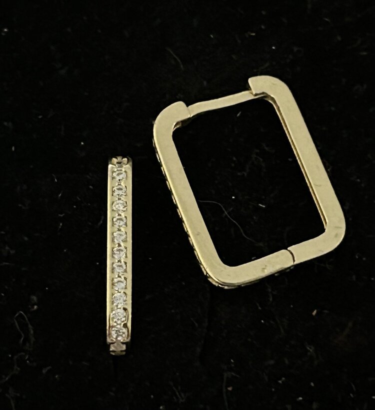 Sparkly rectangular hoops 14 crt