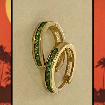 Emerald hoops 14 crt
