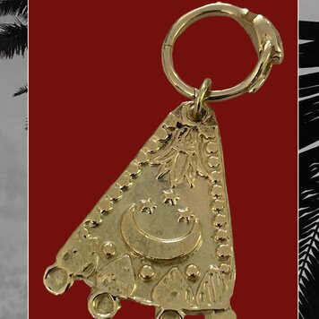 Magical Blue lotus good luck charm massive 14 crt