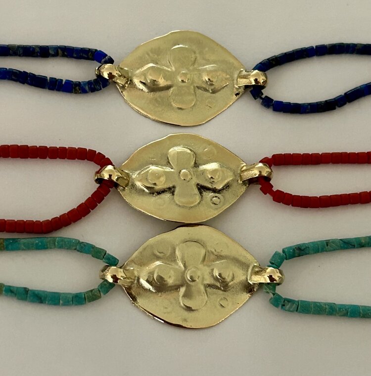 Magical flower connector massive 14 crt gold