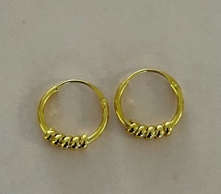 22crt gold earrings from Sumatra