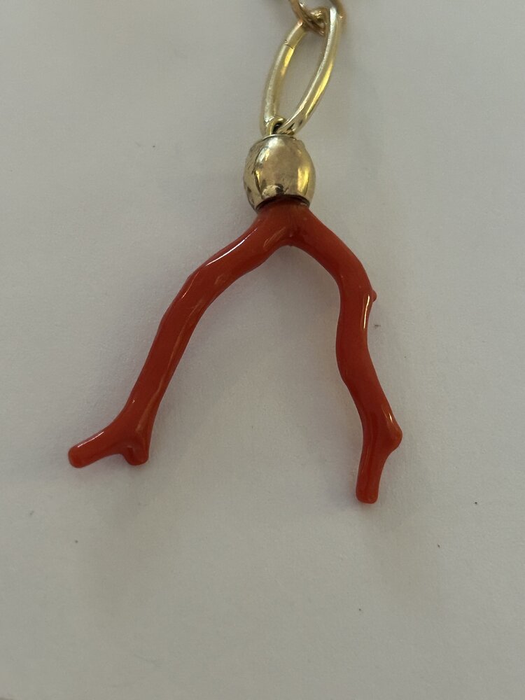 Polished coral branch round bail 14 cr