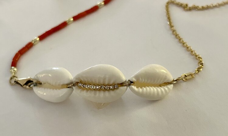 Triple Diamond Cowrie bar 14 crt