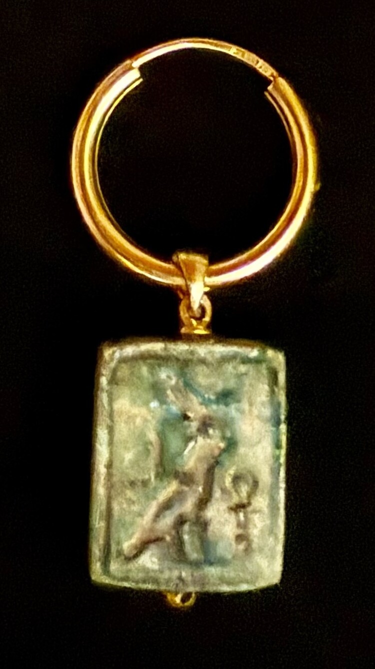 Old faience amulet Egypte 14 crt charm