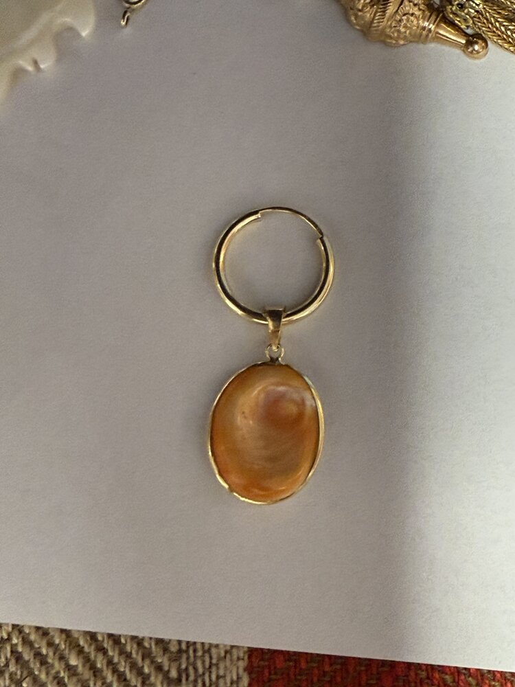 Eye of Shiva shell charm 14 crt