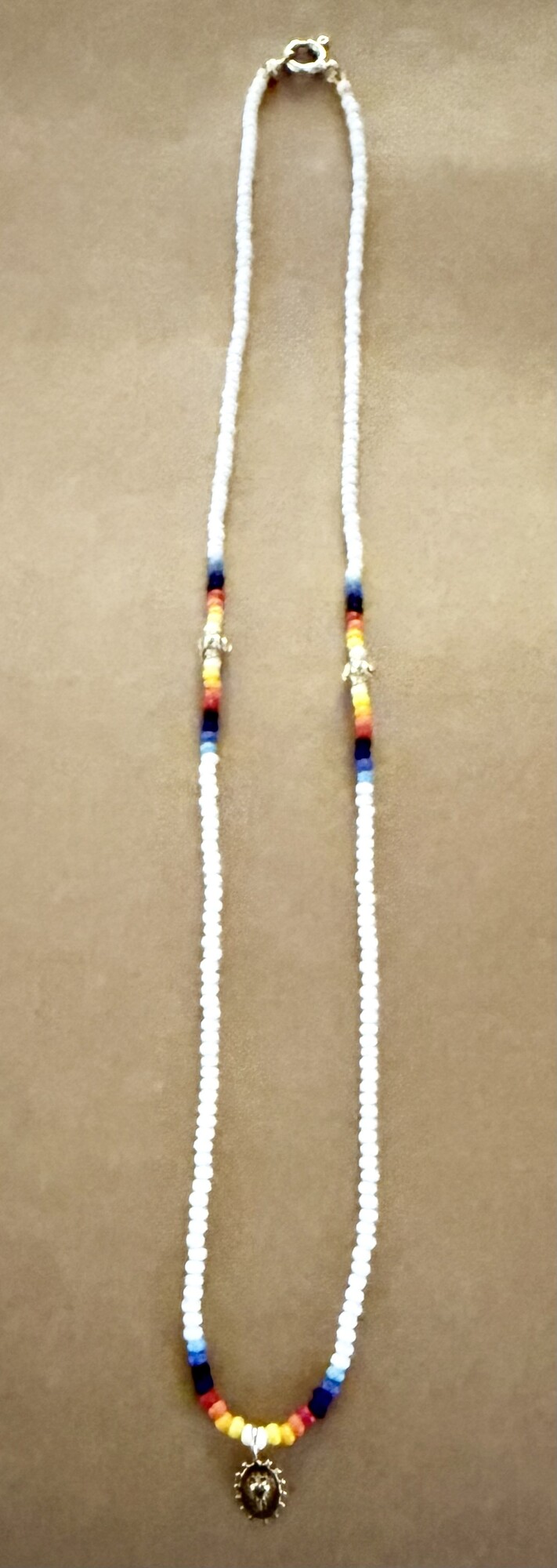 Masai beaded necklace 14 crt gold lock and beads