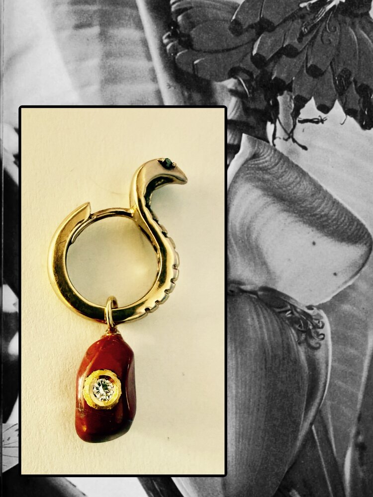 Jaspis charm diamond inlay 18 crt