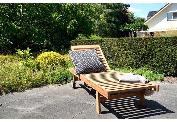 Liegestuhl | Teakholz | Lesli Living
