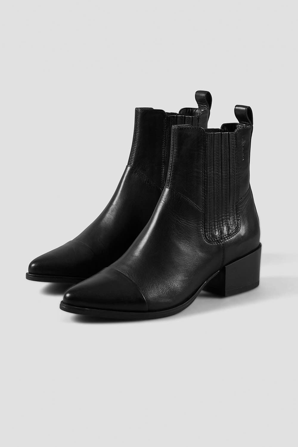 vagabond lara chelsea boot