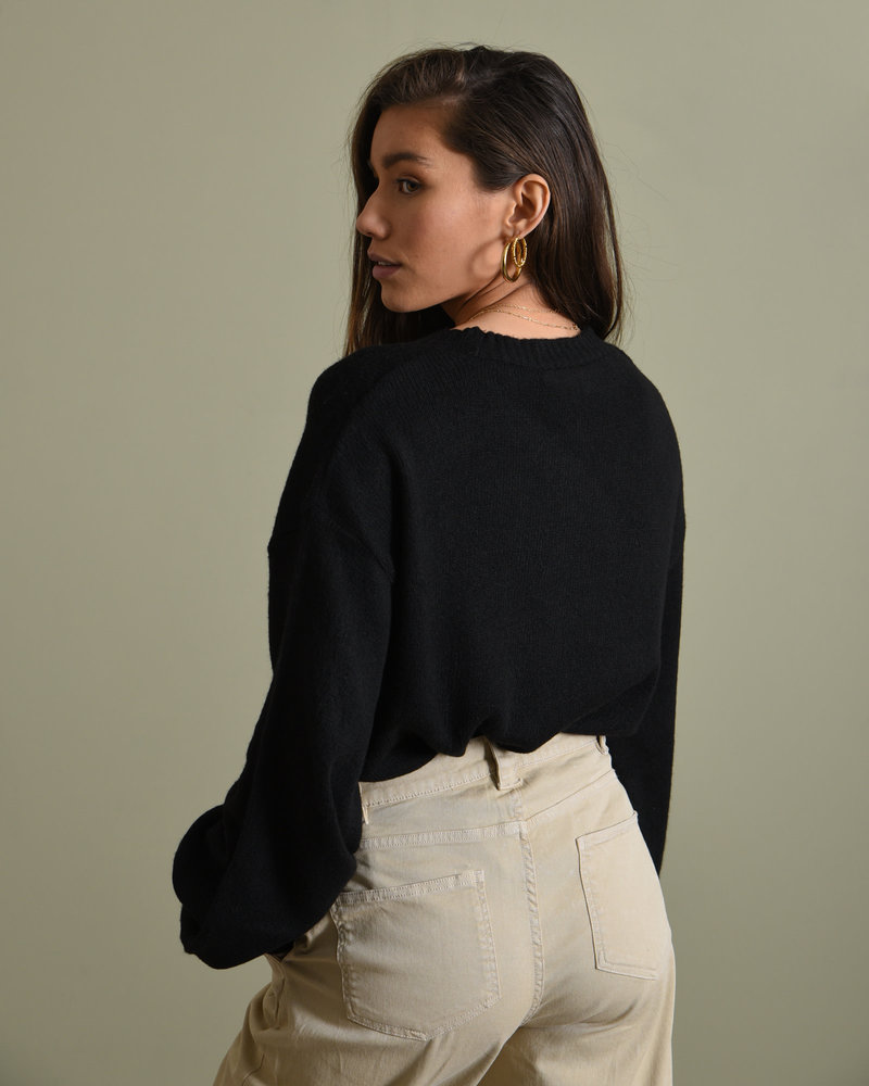 chunky knit cardigan short