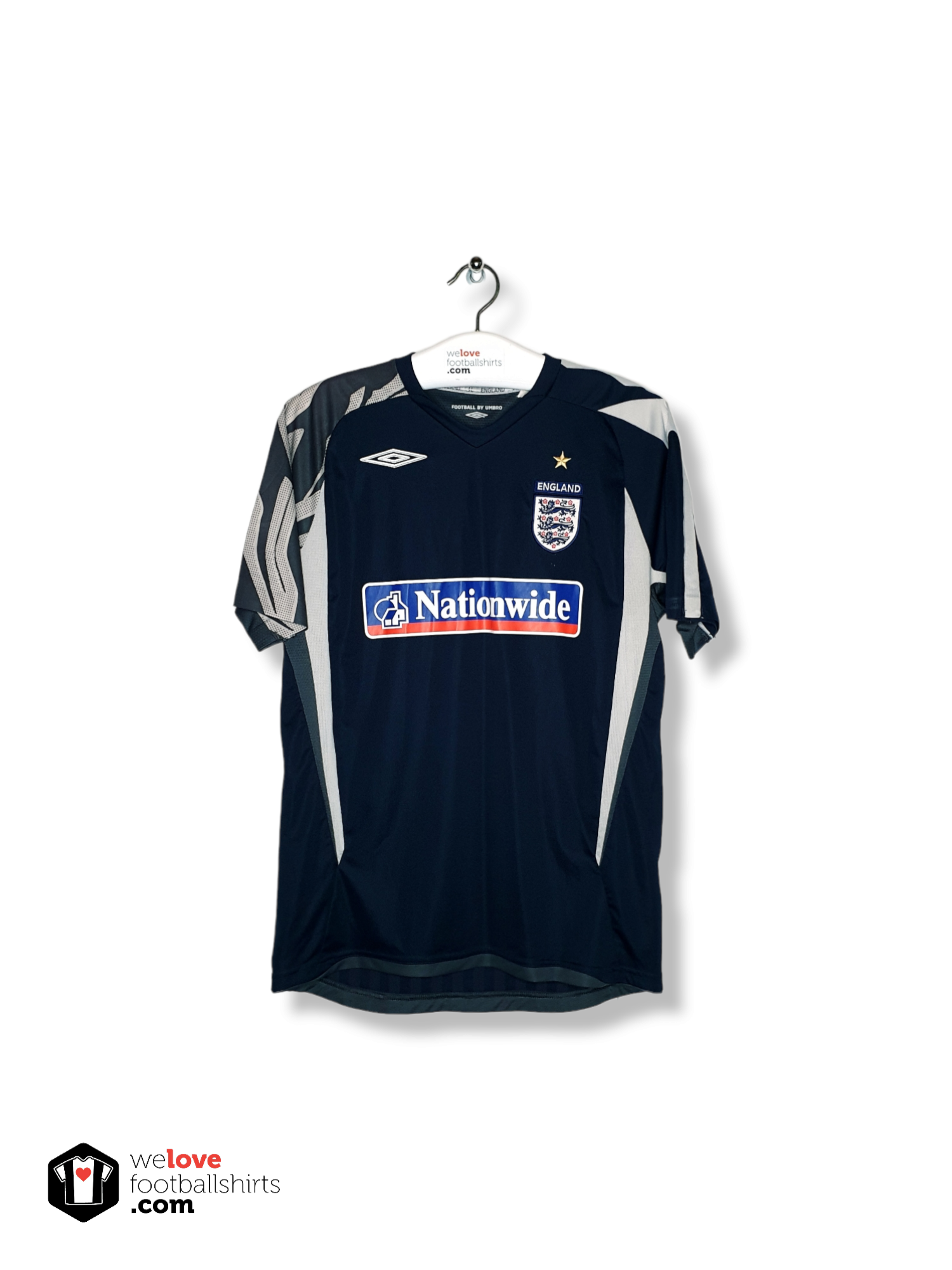 verticaal het winkelcentrum Aanmoediging Umbro training shirt England World Cup 2006 - Welovefootballshirts.com