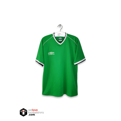 Umbro Original Vintage Umbro Fußballtrikot 2000/02