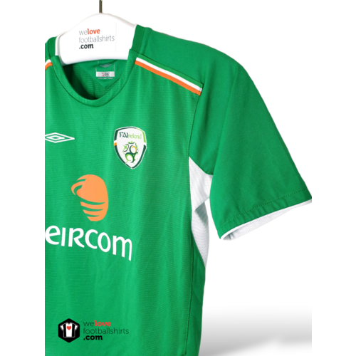 Umbro Original Umbro football shirt Ireland 2004/06