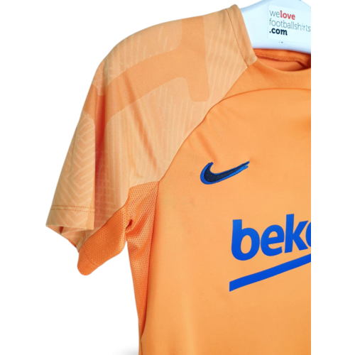 Nike Original retro vintage football shirt FC Barcelona 2021/22
