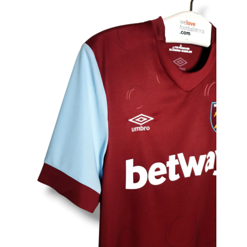 Umbro Original retro vintage football shirt West Ham United 2023/24