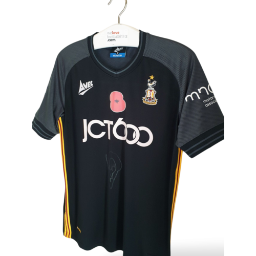 Avec Original Avec Matchworn and signed Bradford City AFC 2018/19 football shirt