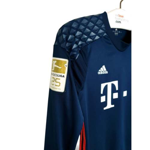 Adidas Originales Retro-Vintage-Torwarttrikot von Bayern Munchen 2016/17