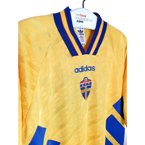 Adidas Original Adidas Match-Issue/ Matchworn football shirt Sweden 1994/96