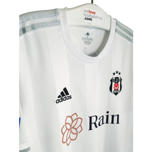 Adidas Origineel retro vintage voetbalshirt Beşiktaş JK 2022/23 Adidas Origineel retro vintage voetbalshirt Beşiktaş JK 2022/23
